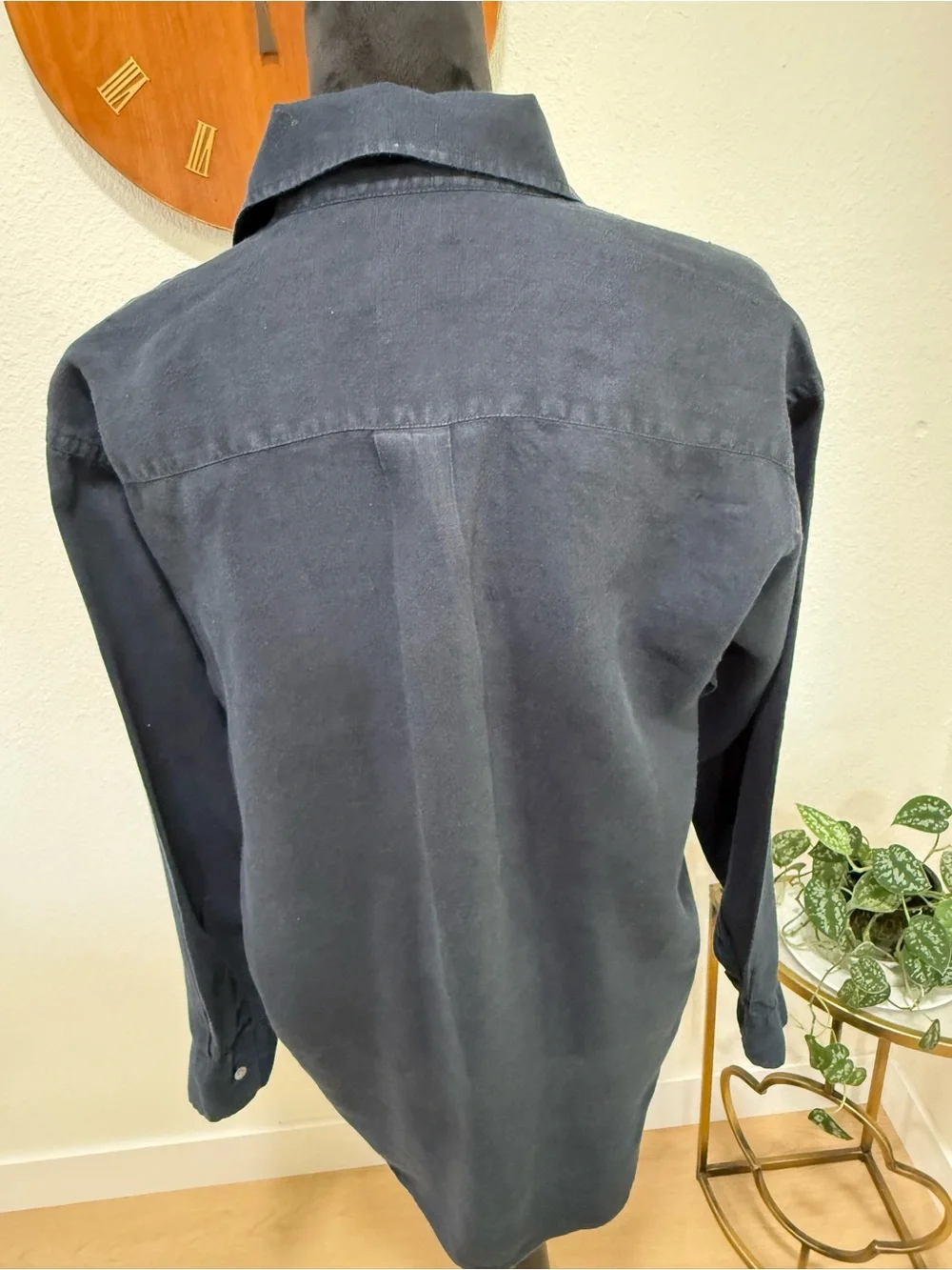 Banana Republic Men’s Small 100% Irish Linen Navy Button Front Shirt